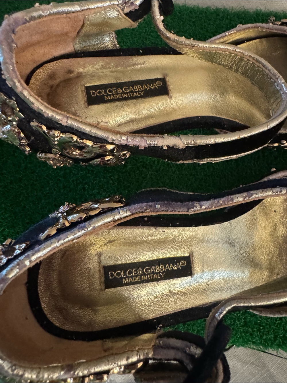 Dolce & Gabbana Black Velvet Baroque Embellished Mary Jane Heels Italy 39 RARE - Picture 13 of 16